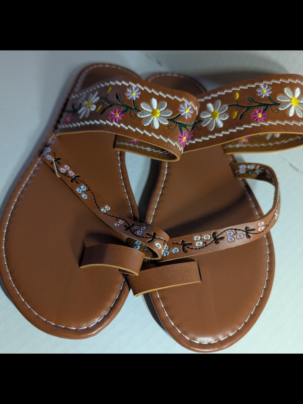SHEIN Brown Floral Embroidered Women’s Sandals‎ - Picture 4 of 5